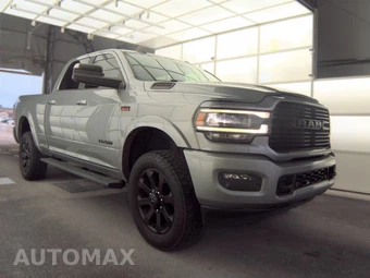 2022 Ram 2500 Laramie Crew Cab Medium Bed - miniatura 3