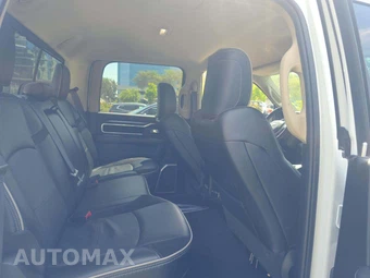 2022 Ram 2500 Laramie Crew Cab Medium Bed - miniatura 16