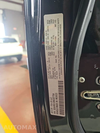 2022 Ram 2500 Laramie Crew Cab Medium Bed - miniatura 14