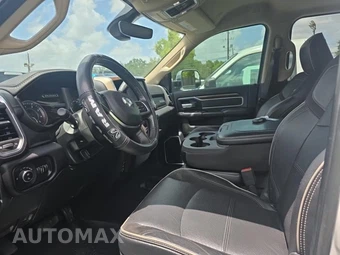 2022 Ram 2500 Laramie Crew Cab Medium Bed - miniatura 13