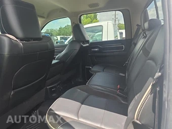 2022 Ram 2500 Laramie Crew Cab Medium Bed - miniatura 16