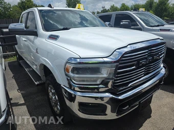 2022 Ram 2500 Laramie Crew Cab Medium Bed - miniatura 3