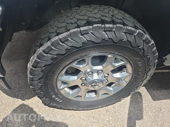 2022 Ram 2500 Laramie Crew Cab Medium Bed - miniatura 8