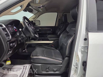 2022 Ram 2500 Laramie Crew Cab Medium Bed - miniatura 10