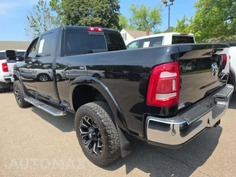 2022 Ram 2500 Laramie Crew Cab Medium Bed - miniatura 2