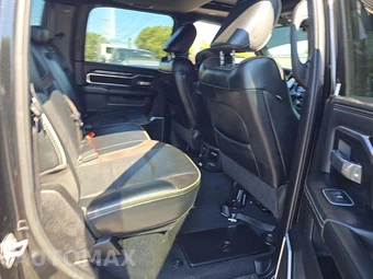 2022 Ram 2500 Laramie Crew Cab Medium Bed - miniatura 16