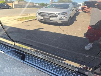 2022 Ram 2500 Laramie Crew Cab Medium Bed - miniatura 22