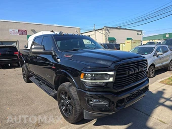 2022 Ram 2500 Laramie Crew Cab Medium Bed - miniatura 4