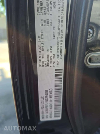 2022 Ram 2500 Laramie Crew Cab Medium Bed - miniatura 5