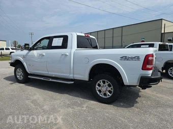 2022 Ram 2500 Laramie Crew Cab Medium Bed - miniatura 2