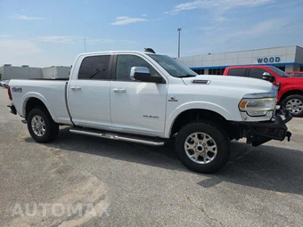 2022 Ram 2500 Laramie Crew Cab Medium Bed - miniatura 4
