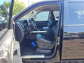 2022 Ram 2500 Laramie Crew Cab Medium Bed – miniatura 3