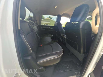 2022 Ram 2500 Laramie Crew Cab Medium Bed - miniatura 16