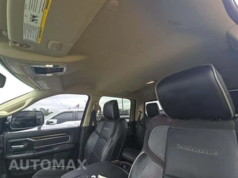 2022 Ram 2500 Laramie Crew Cab Medium Bed – miniatura 11