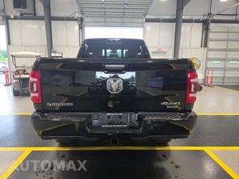 2022 Ram 2500 Laramie Crew Cab Medium Bed – miniatura 5