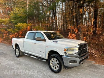 2022 Ram 2500 Laramie Crew Cab Medium Bed - miniatura 2