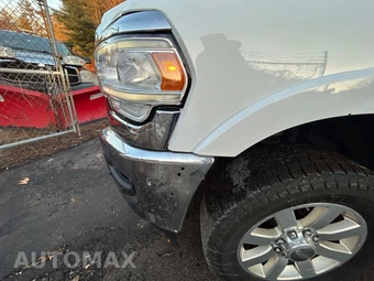 2022 Ram 2500 Laramie Crew Cab Medium Bed - miniatura 50