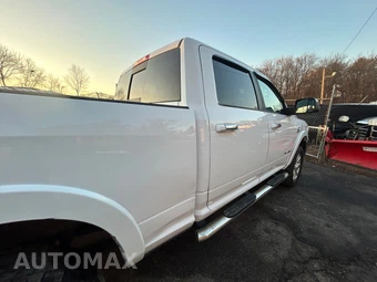 2022 Ram 2500 Laramie Crew Cab Medium Bed - miniatura 52