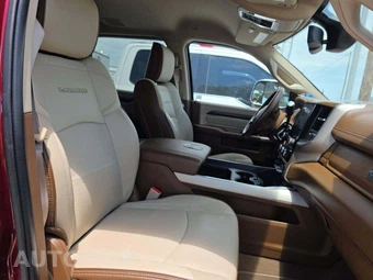 2022 Ram 2500 Laramie Crew Cab Medium Bed - miniatura 18