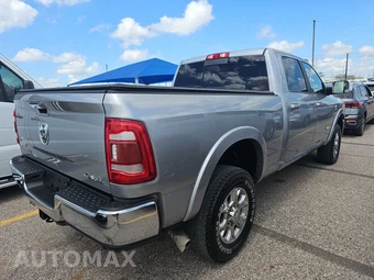 2022 Ram 2500 Laramie Crew Cab Medium Bed - miniatura 4