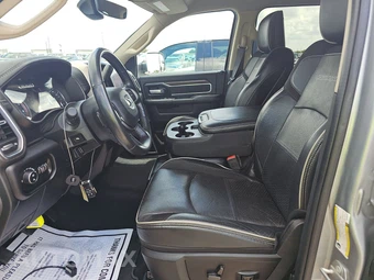 2022 Ram 2500 Laramie Crew Cab Medium Bed - miniatura 7