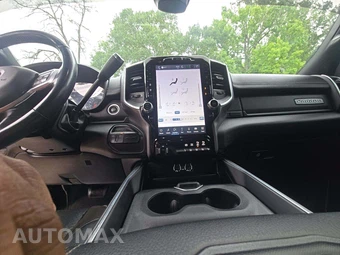 2022 Ram 2500 Laramie Crew Cab Medium Bed - miniatura 10