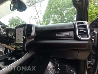 2022 Ram 2500 Laramie Crew Cab Medium Bed - miniatura 19