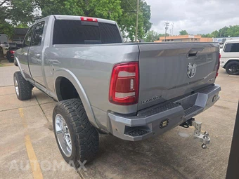 2022 Ram 2500 Laramie Crew Cab Medium Bed - miniatura 2