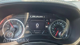 2022 Ram 2500 Laramie Crew Cab Medium Bed - miniatura 20