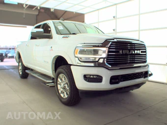 2022 Ram 2500 Laramie Crew Cab Medium Bed - miniatura 3