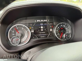2022 Ram 2500 Laramie Crew Cab Medium Bed - miniatura 11