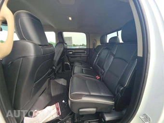 2022 Ram 2500 Laramie Extended Crew Cab Medium Bed - miniatura 13