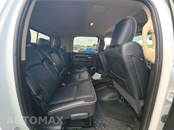 2022 Ram 2500 Laramie Extended Crew Cab Medium Bed - miniatura 16