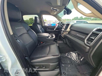 2022 Ram 2500 Laramie Extended Crew Cab Medium Bed - miniatura 18