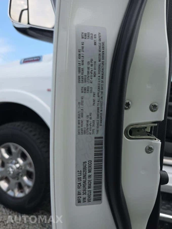 2022 Ram 2500 Laramie Extended Crew Cab Medium Bed - miniatura 5