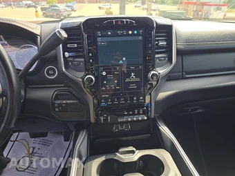 2022 Ram 2500 Laramie Extended Crew Cab Medium Bed – miniatura 10