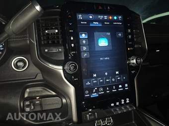 2022 Ram 2500 Laramie Extended Crew Cab Medium Bed - miniatura 11