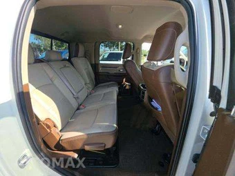2022 Ram 2500 Laramie Extended Crew Cab Medium Bed – miniatura 16