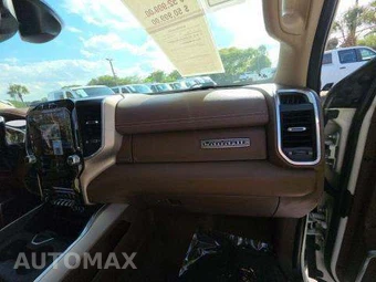 2022 Ram 2500 Laramie Extended Crew Cab Medium Bed – miniatura 19