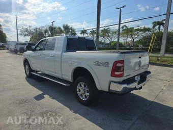 2022 Ram 2500 Laramie Extended Crew Cab Medium Bed – miniatura 2