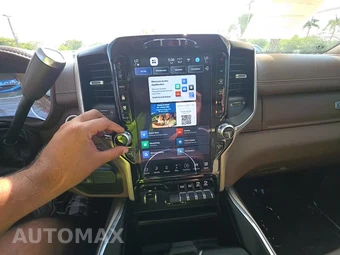 2022 Ram 2500 Laramie Extended Crew Cab Medium Bed – miniatura 23