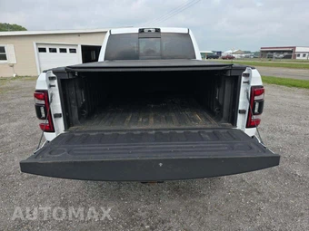 2022 Ram 2500 Laramie Extended Crew Cab Medium Bed - miniatura 11
