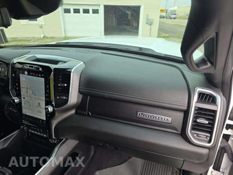 2022 Ram 2500 Laramie Extended Crew Cab Medium Bed - miniatura 16