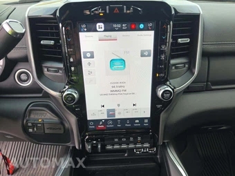 2022 Ram 2500 Laramie Extended Crew Cab Medium Bed - miniatura 7