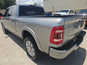 2022 Ram 2500 Limited Extended Crew Cab Medium Bed – miniatura 6