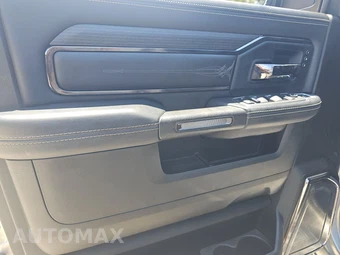 2022 Ram 2500 Limited Extended Crew Cab Medium Bed – miniatura 9