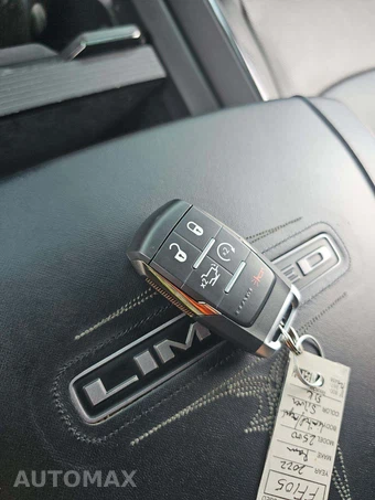 2022 Ram 2500 Limited Extended Crew Cab Medium Bed – miniatura 5