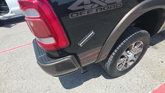 2022 Ram 2500 Limited Longhorn Extended Crew Cab Medium Bed - miniatura 38