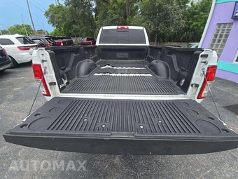 2022 Ram 2500 Tradesman Crew Cab Long Bed - miniatura 10