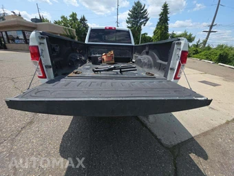 2022 Ram 2500 Tradesman Crew Cab Long Bed - miniatura 11